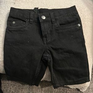 Girls jean shorts Bermuda style in black